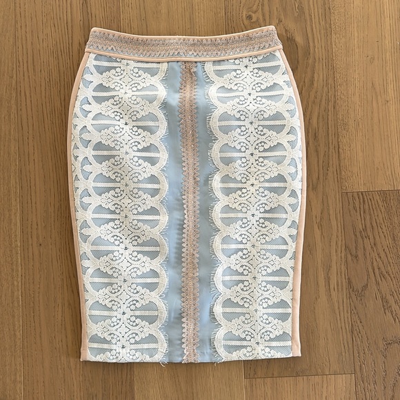 Endless Rose 🌹 Full 2 piece set!! - Picture 6 of 11